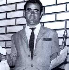 Miguel Caparrs Martnez