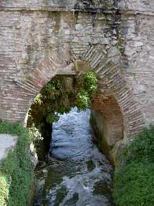 Acueducto de origen romano 