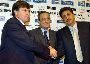 Camacho (I) con Florentino Prez (C)  y Mariano Garca Remn (D) [Cieza_Camacho] 