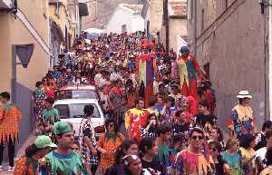 Alhama se tie de color y diversin [Alhama de Murcia_Los Mayos] 