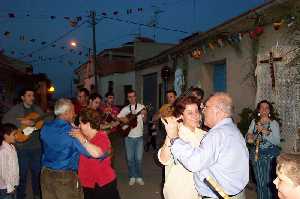 Baile agarrao en Sangonera la Verde 