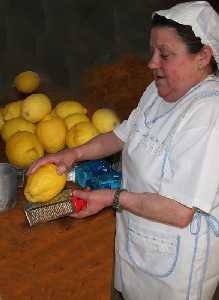 Mona Rallar limón 