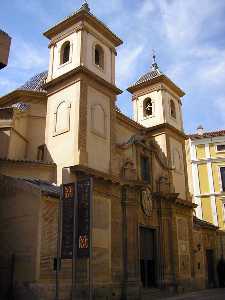 Vista General de la Fachada [Iglesia de San Juan de Dios]