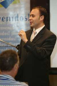 Ponente en una conferencia [Cehegn_Pedro Martnez] 