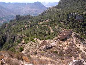 Complejo Acodado de Acceso y Aljibe [Castillo de Los Peascales]