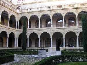 Claustro del Convento de la Merced de Murcia 