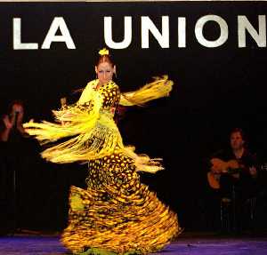 ngeles Gabaldn en el Cante de las Minas 