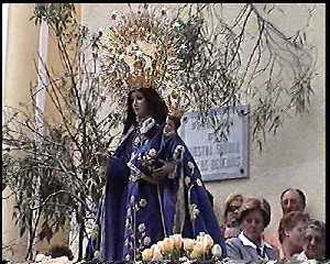 Bella estampa de la Virgen con el nio [Albudeite_Semana Santa] 