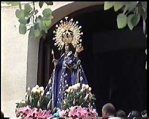 La Virgen a su salida del templo 