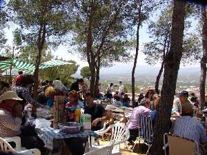 Comiendo en el monte [Pliego_San Isidro] 