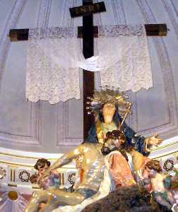 Virgen de las Angustias Vista de Lejos [Iglesia de San Bartolom de Murcia]