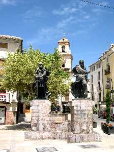 Monumento al Moro y Cristiano 