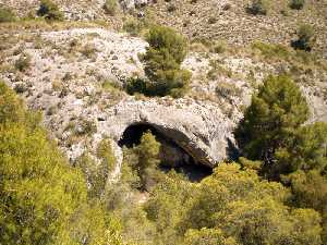 La Cueva del Arco