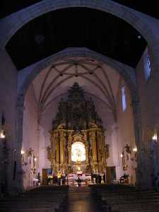 Interior de Iglesia 