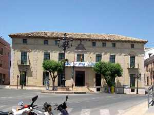 Fachada del Ayuntamiento de Totana [Ayuntamiento de Totana]