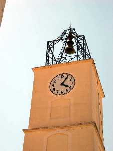 El Reloj de la Torre [La Torre del Reloj de Pliego]