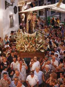  Virgen del Carmen saliendo de la Iglesia [San Pedro del Pinatar_Fiestas Virgen del Carmen]