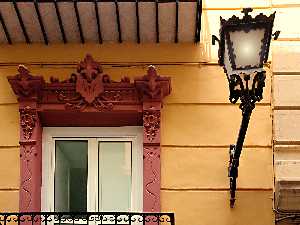 FAROL CON BALCON