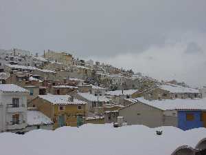 CEHEGIN-BAJO-LA -NIEVE