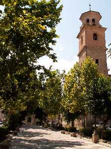 La Glorieta, a la derecha Iglesia La Purisima Concepcion