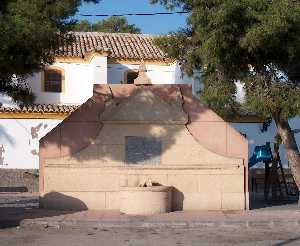 FUENTE SAN ROQUE