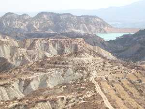 Barrancos de Gebas y pantano