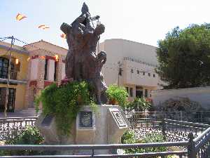 Monumento al donante