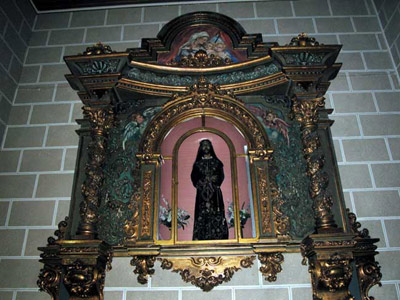Imagen del Cristo de Medinacelli, en una art�stica hornacina. Iglesia de San Joaqu�n, Cieza.. Jose Antonio Fern�ndez