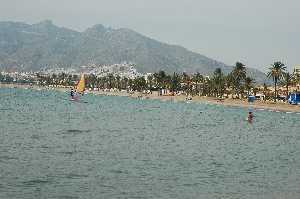 Practicando WindSurf en Puerto de Mazarrn