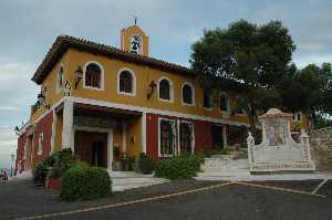 Ermita de la Virgen del Oro / Guillermo Lorente
