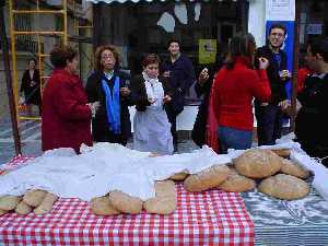 Mercado artesanal de Blanca. Pan Casero