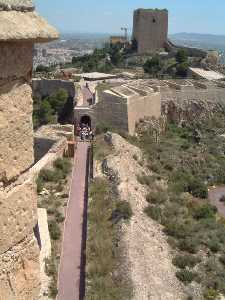 Entrada al Corredor Cubierto [Lorca_Fortaleza del Sol]