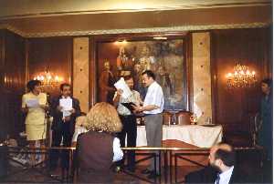 VIII Certamen Mini cuadros. Madrid 1996. Con Jess Santos Maruguan.