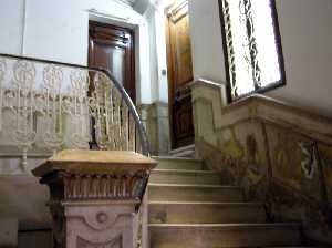 Escalera [Casa Palacio del Almirante Escao] 