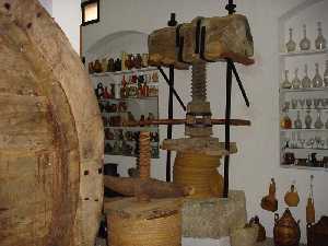 Prensa en el Museo del Vino Juan Carceln de Jumilla 