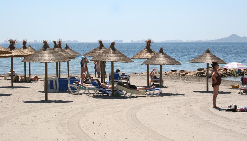  Turistas en las playas de Los Narejos (1) [Los Alc�zares_Los Narejos]. 