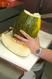 Trocear melón 