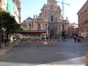 Plaza Belluga y Catedral al Fondo [Plaza del Cardenal Belluga]