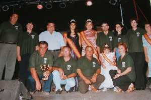 Organizadores y damas de las fiestas de Las Lomas del Albujn 