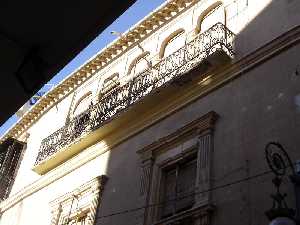 Balcones en la Fachada 