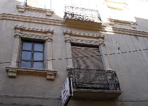 Ventanas [Casa de los Prez Monte o de los Irurita]