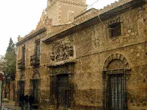Fachada Principal del Palacio de los Condes de San Julin