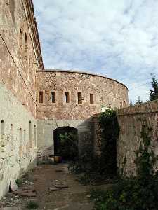 Puerta de Acceso al Cuartel [Cuartel Defensivo y Bateras General Fajardo]