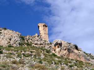 Muros y Torre Pentagonal 