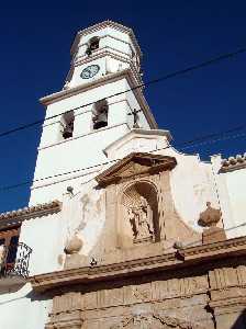 Vista de la Portada y la Torre de la Iglesia[Iglesia de San Agustn Fuente lamo]