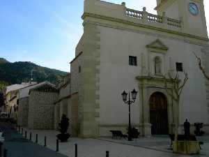 Vista Lateral [Iglesia Parroquial Nuestra Seora de Loreto]