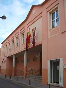 Fachada del Local Social de Barrio de Peral 