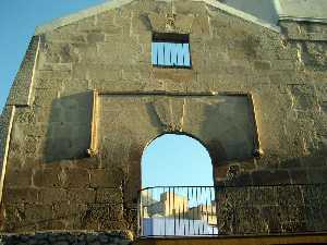 Vista de la Fachada [Iglesia de Santa Mara del Rosario de Jumilla] 