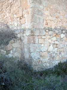 Detalle del Muro Exterior [Iglesia de San Clemente]