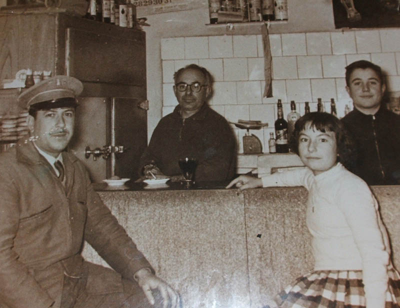 Interior del Bar Pedr�n en los a�os 50 [Cartagena_El Albuj�n]. 